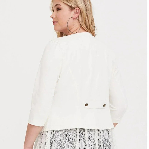 Torrid Twill Lace Peplum Button Jacket Coat Ivory Cream Plus Size 2X - Picture 5 of 11